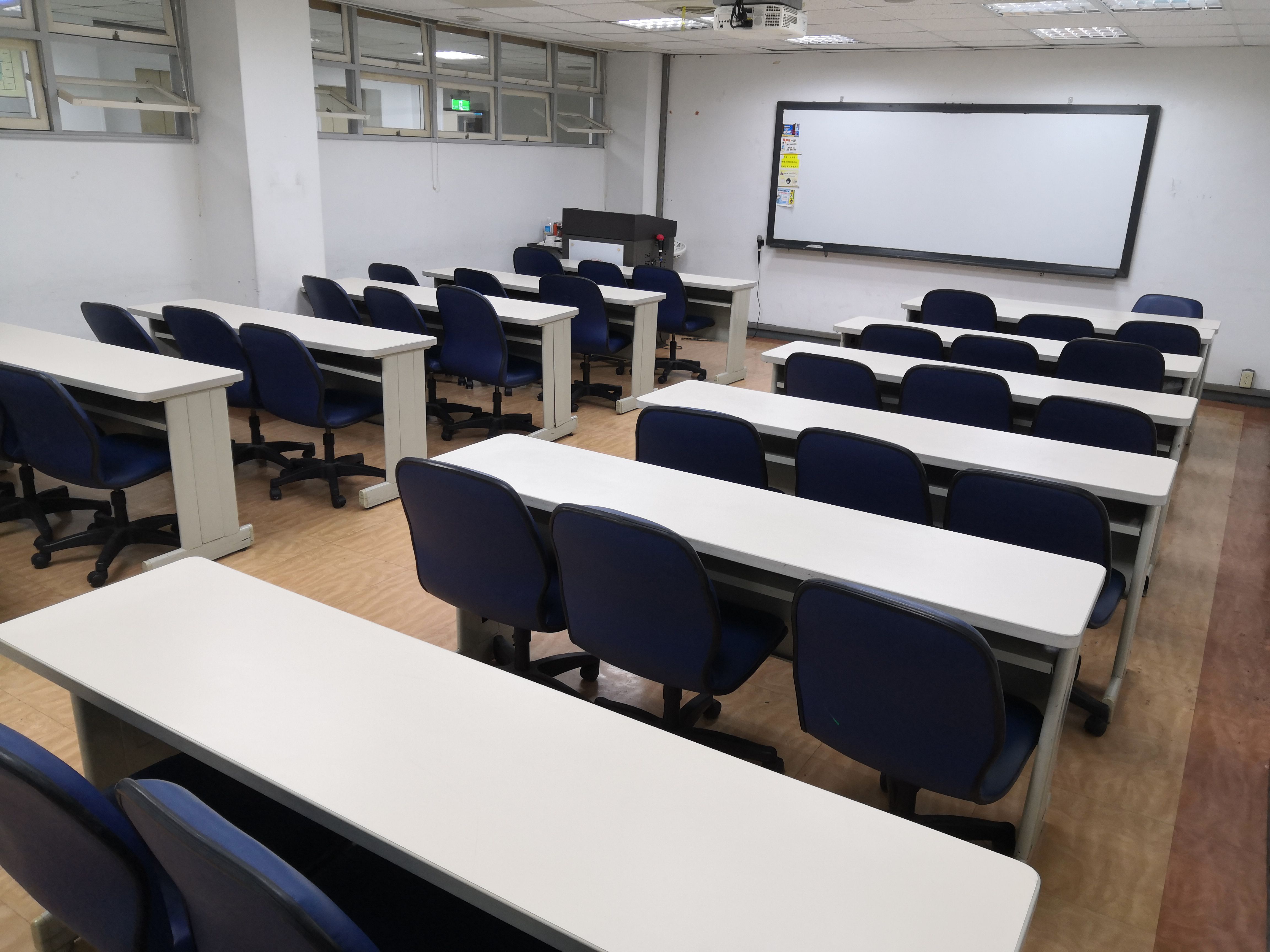 D313教室